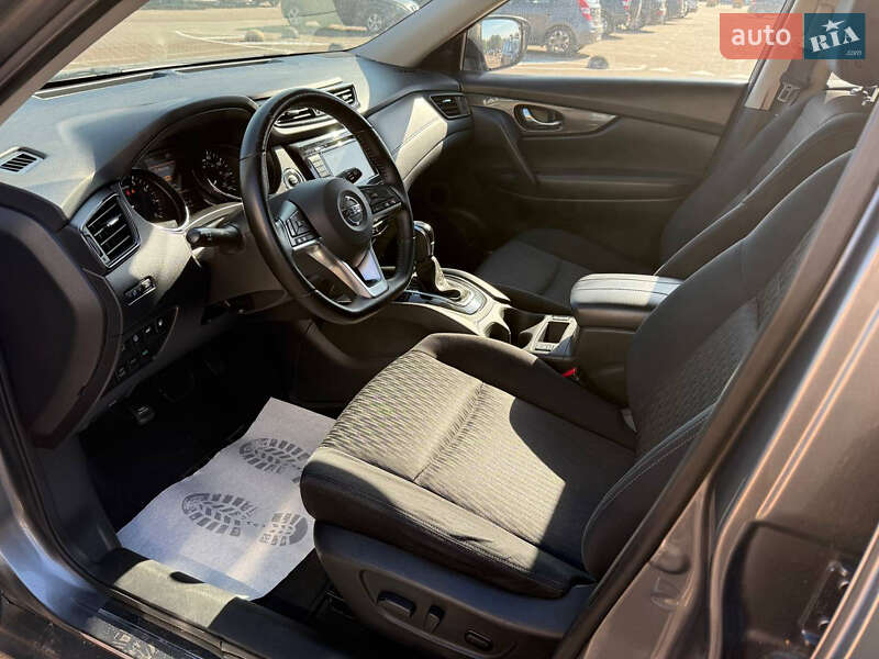 Внедорожник / Кроссовер Nissan Rogue 2020 в Житомире