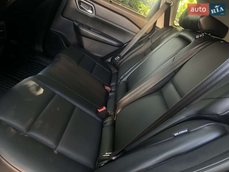 Внедорожник / Кроссовер Nissan Rogue 2021 в Львове