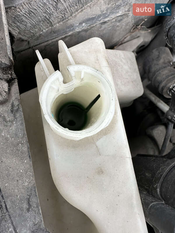 Внедорожник / Кроссовер Nissan Rogue 2014 в Киеве