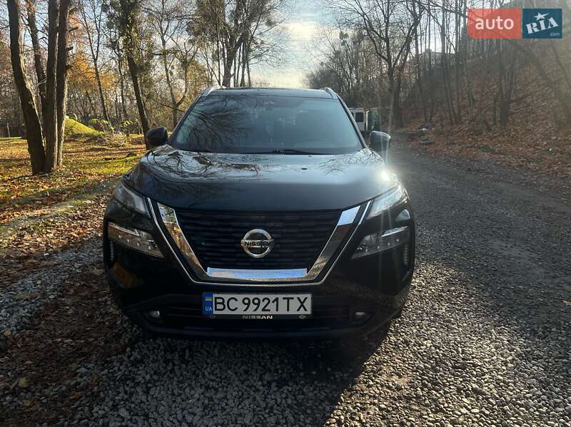 Внедорожник / Кроссовер Nissan Rogue 2021 в Львове
