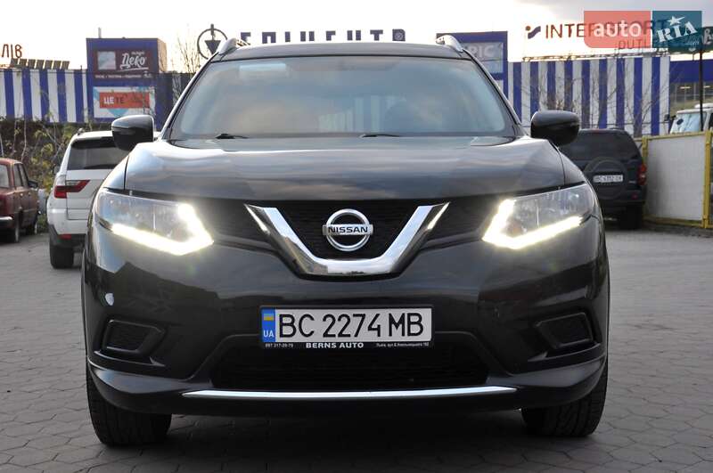 Позашляховик / Кросовер Nissan Rogue 2016 в Львові фото 5 Позашляховик / Кросовер Nissan Rogue 2016 в Львові