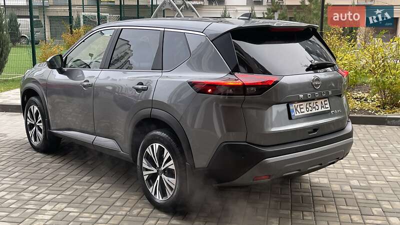Внедорожник / Кроссовер Nissan Rogue 2023 в Днепре