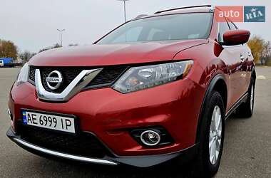 Внедорожник / Кроссовер Nissan Rogue 2015 в Днепре