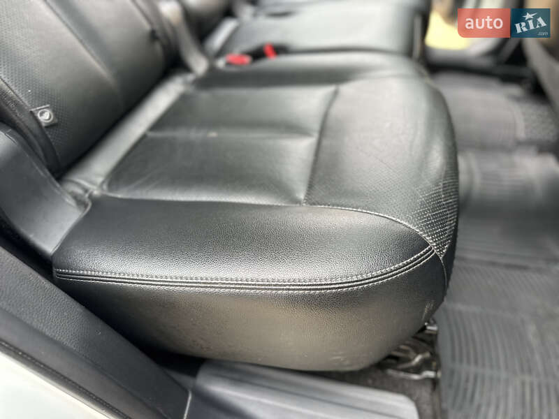 Внедорожник / Кроссовер Nissan Rogue 2016 в Одессе фото 44 Внедорожник / Кроссовер Nissan Rogue 2016 в Одессе