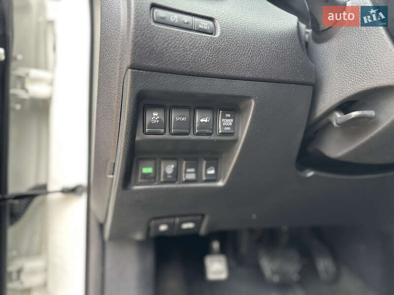 Внедорожник / Кроссовер Nissan Rogue 2016 в Одессе фото 49 Внедорожник / Кроссовер Nissan Rogue 2016 в Одессе