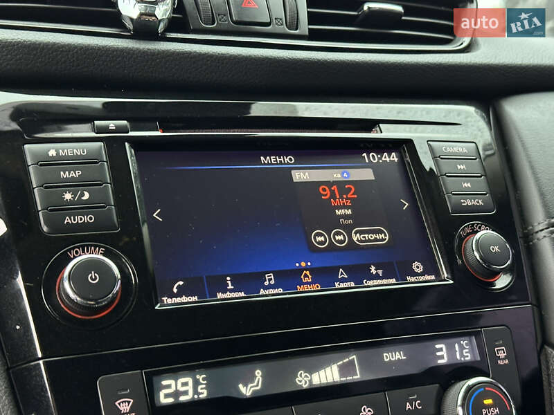 Внедорожник / Кроссовер Nissan Rogue 2018 в Харькове