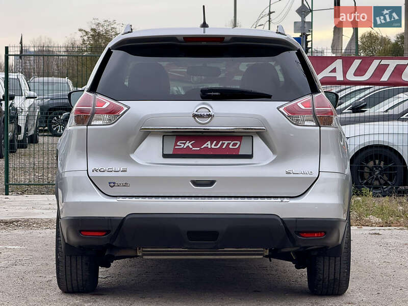 Внедорожник / Кроссовер Nissan Rogue 2015 в Киеве