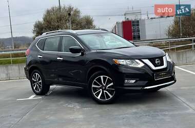 Позашляховик / Кросовер Nissan Rogue 2019 в Києві