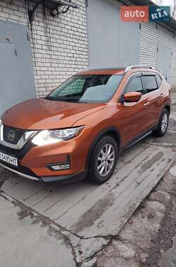 Позашляховик / Кросовер Nissan Rogue 2017 в Харкові