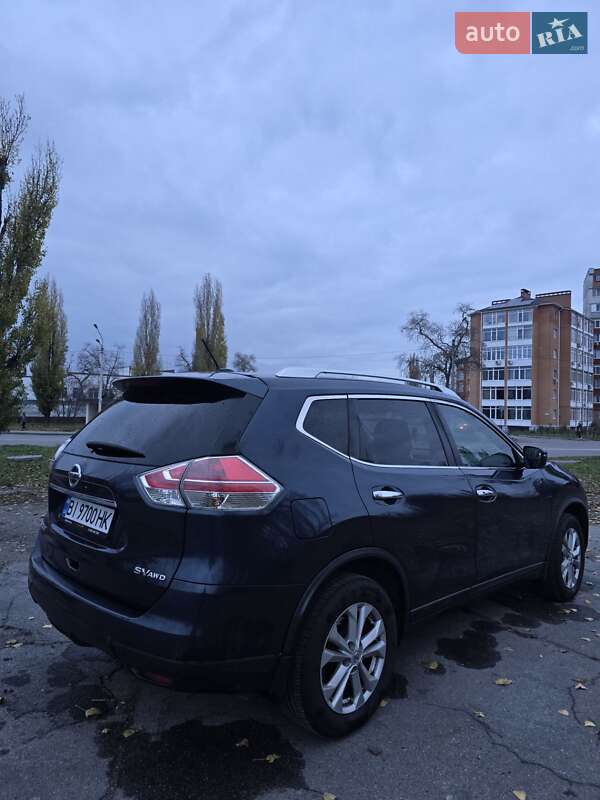 Внедорожник / Кроссовер Nissan Rogue 2015 в Кременчуге