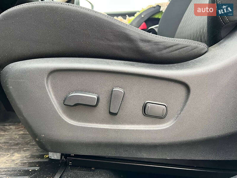 Внедорожник / Кроссовер Nissan Rogue 2018 в Львове фото 19 Внедорожник / Кроссовер Nissan Rogue 2018 в Львове