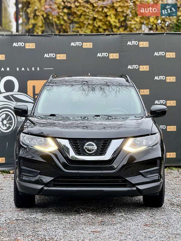 Позашляховик / Кросовер Nissan Rogue 2018 в Харкові