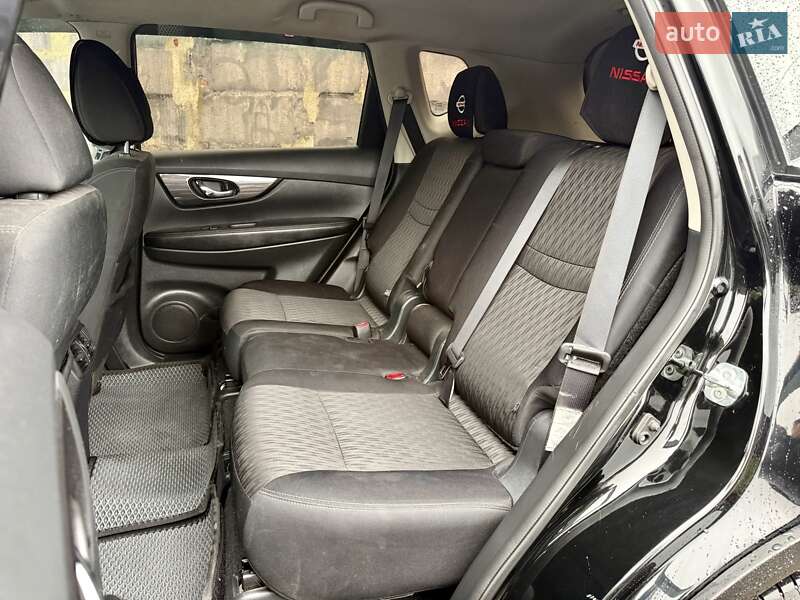 Внедорожник / Кроссовер Nissan Rogue 2018 в Харькове