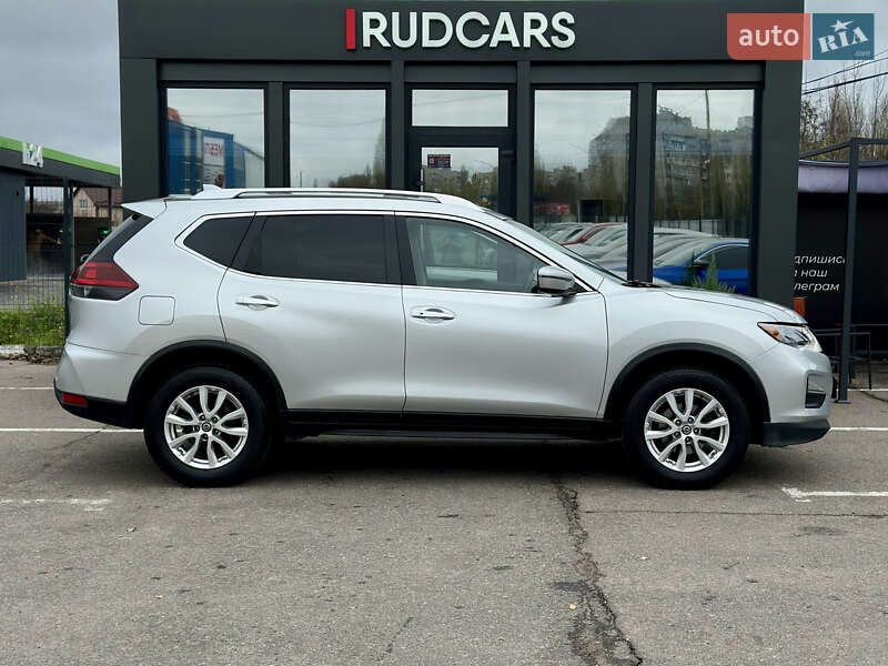 Позашляховик / Кросовер Nissan Rogue 2019 в Кременчуці