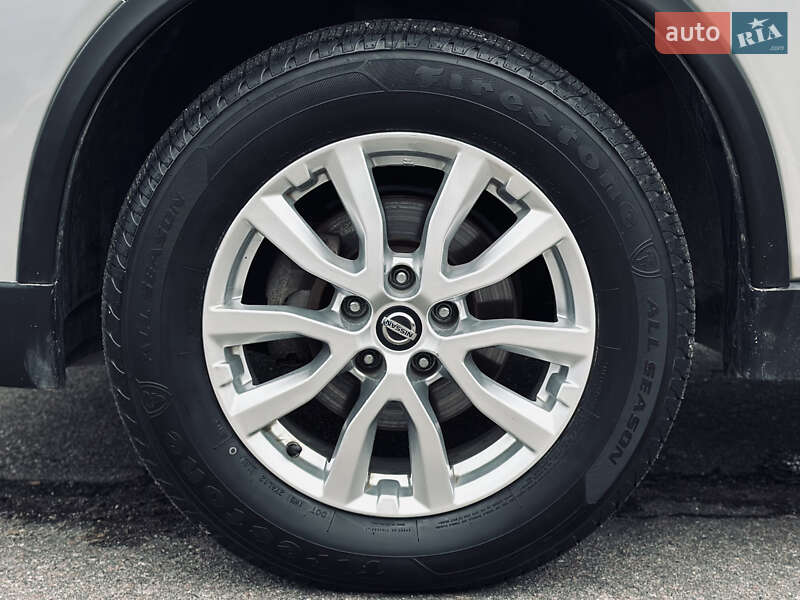 Позашляховик / Кросовер Nissan Rogue 2019 в Кременчуці