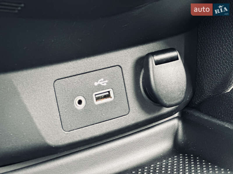 Позашляховик / Кросовер Nissan Rogue 2019 в Кременчуці