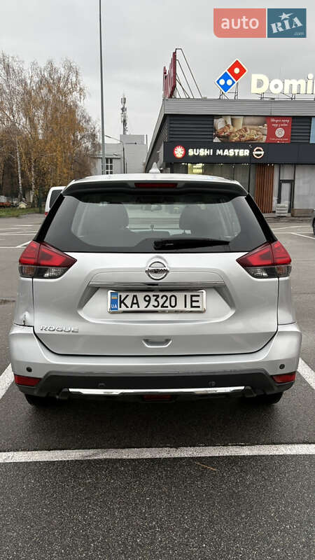 Позашляховик / Кросовер Nissan Rogue 2016 в Києві