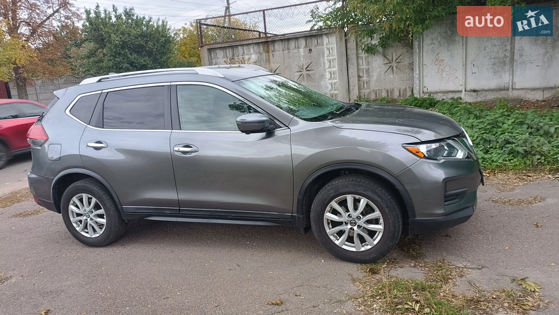 2017 Nissan Rogue - мініатюра 2