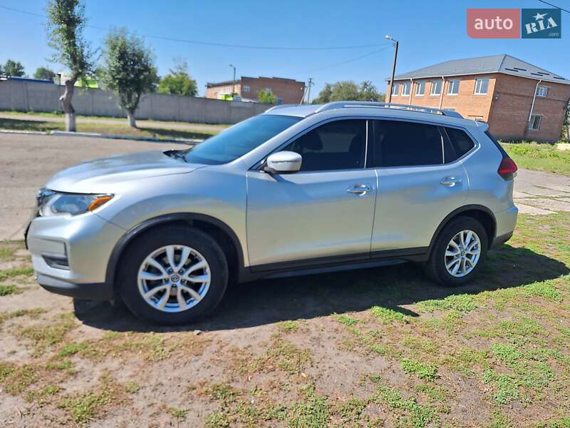 Внедорожник / Кроссовер Nissan Rogue 2017 в Зенькове фото 2 Внедорожник / Кроссовер Nissan Rogue 2017 в Зенькове