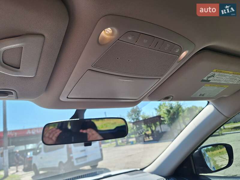 Внедорожник / Кроссовер Nissan Rogue 2017 в Зенькове фото 13 Внедорожник / Кроссовер Nissan Rogue 2017 в Зенькове