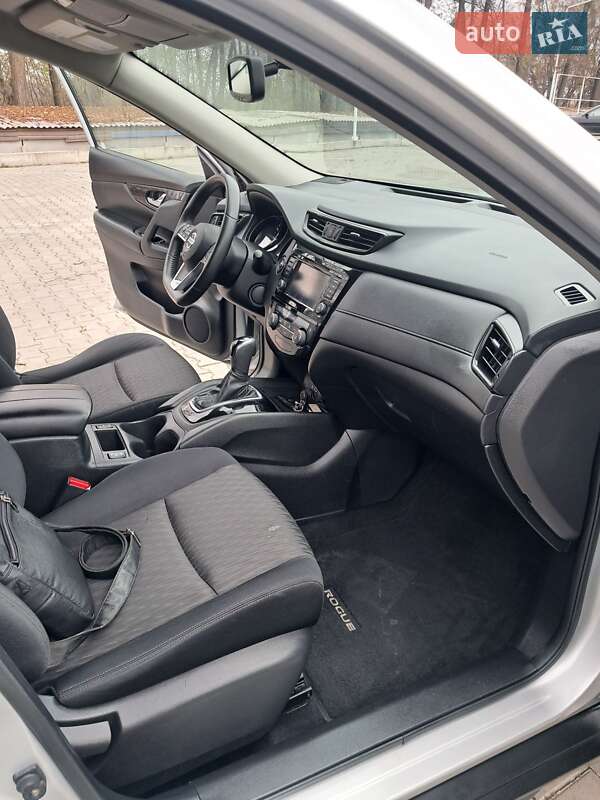 Внедорожник / Кроссовер Nissan Rogue 2018 в Виннице фото 14 Внедорожник / Кроссовер Nissan Rogue 2018 в Виннице