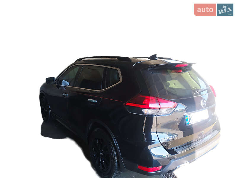 Внедорожник / Кроссовер Nissan Rogue 2017 в Ковеле