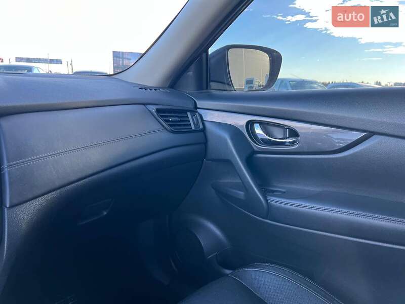 Внедорожник / Кроссовер Nissan Rogue 2016 в Львове фото 31 Внедорожник / Кроссовер Nissan Rogue 2016 в Львове
