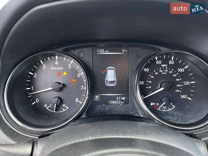 Внедорожник / Кроссовер Nissan Rogue 2017 в Луцке