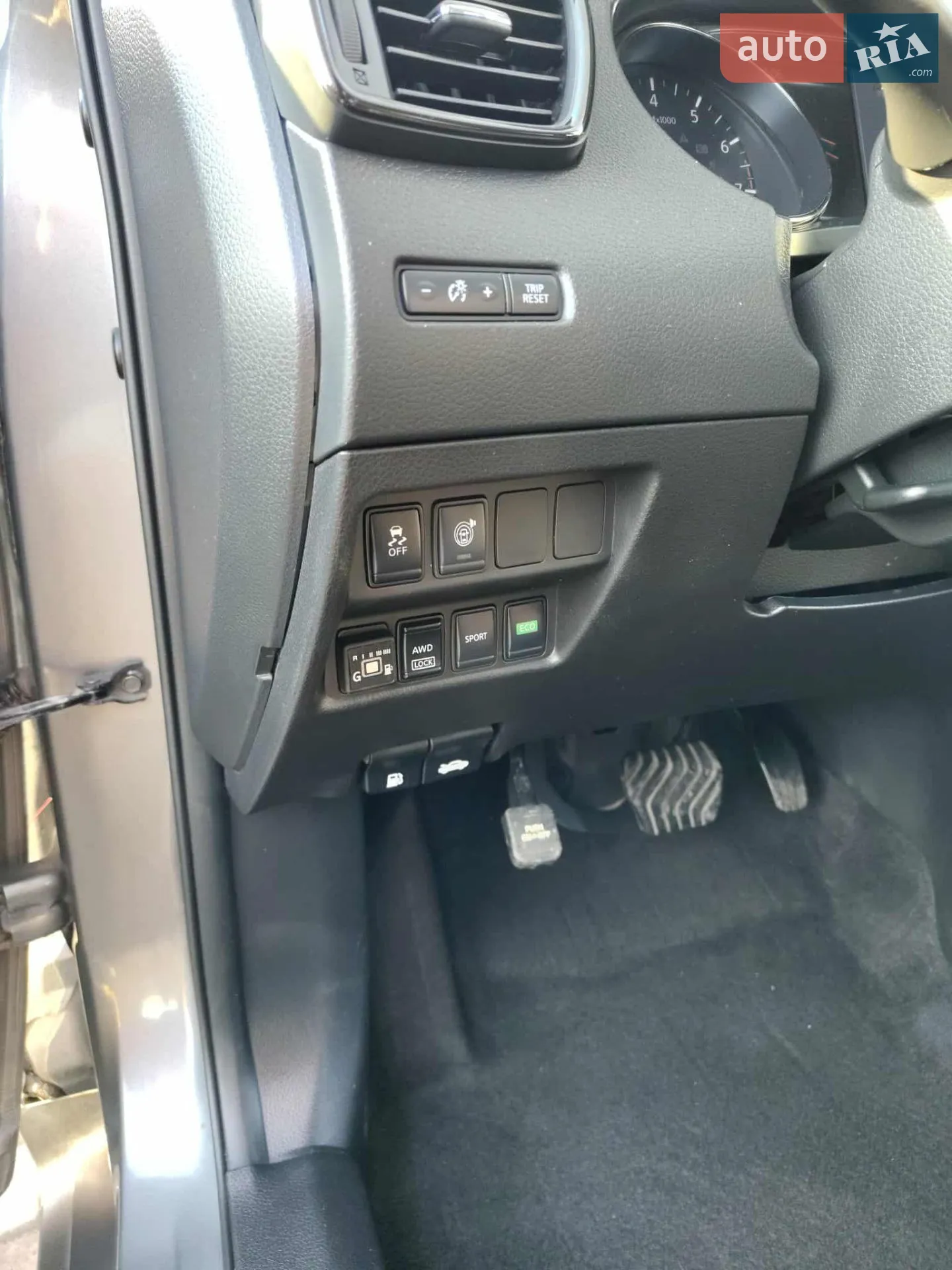 2016 Nissan Rogue - мініатюра 12