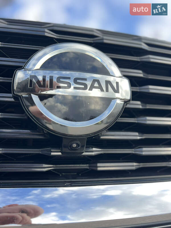 Внедорожник / Кроссовер Nissan Rogue 2021 в Харькове