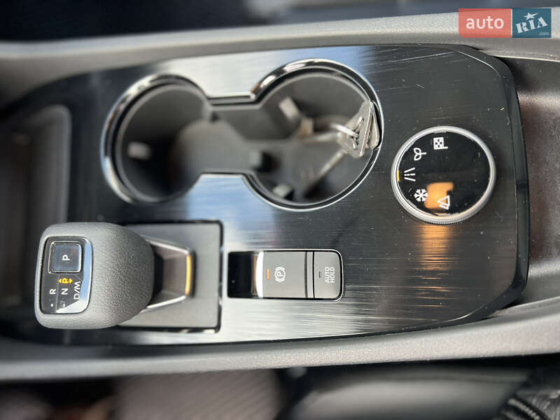 Внедорожник / Кроссовер Nissan Rogue 2021 в Харькове