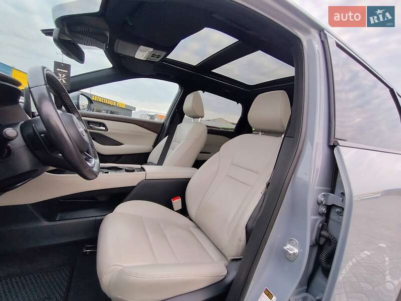 Внедорожник / Кроссовер Nissan Rogue 2023 в Житомире