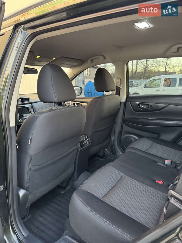 Внедорожник / Кроссовер Nissan Rogue 2017 в Дрогобыче фото 62 Внедорожник / Кроссовер Nissan Rogue 2017 в Дрогобыче