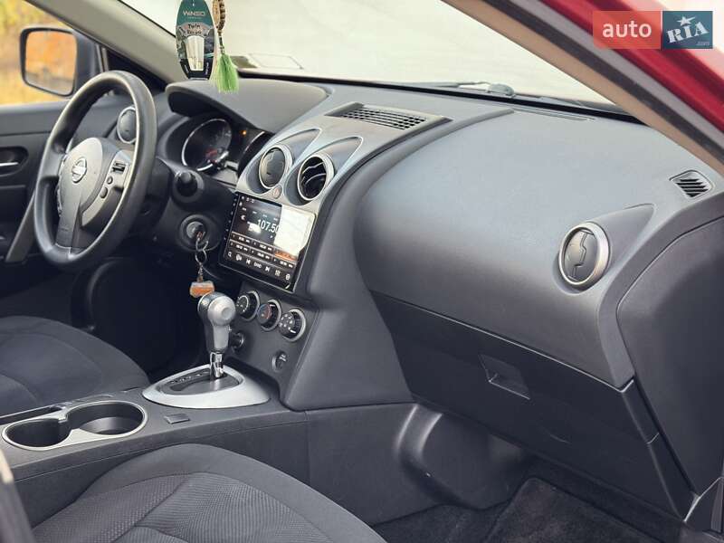 Внедорожник / Кроссовер Nissan Rogue 2015 в Сарнах фото 30 Внедорожник / Кроссовер Nissan Rogue 2015 в Сарнах