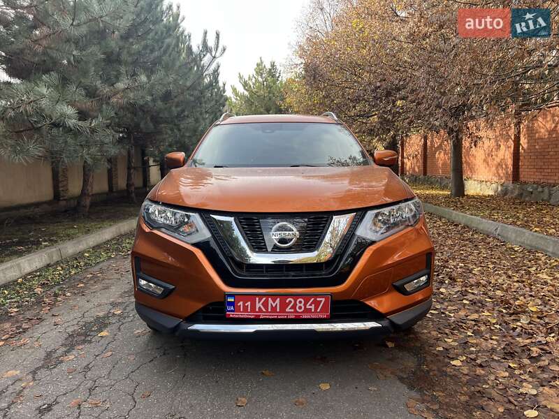 Внедорожник / Кроссовер Nissan Rogue 2018 в Днепре