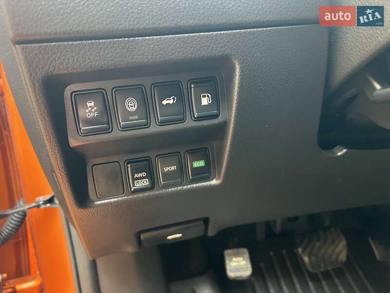 Внедорожник / Кроссовер Nissan Rogue 2018 в Днепре