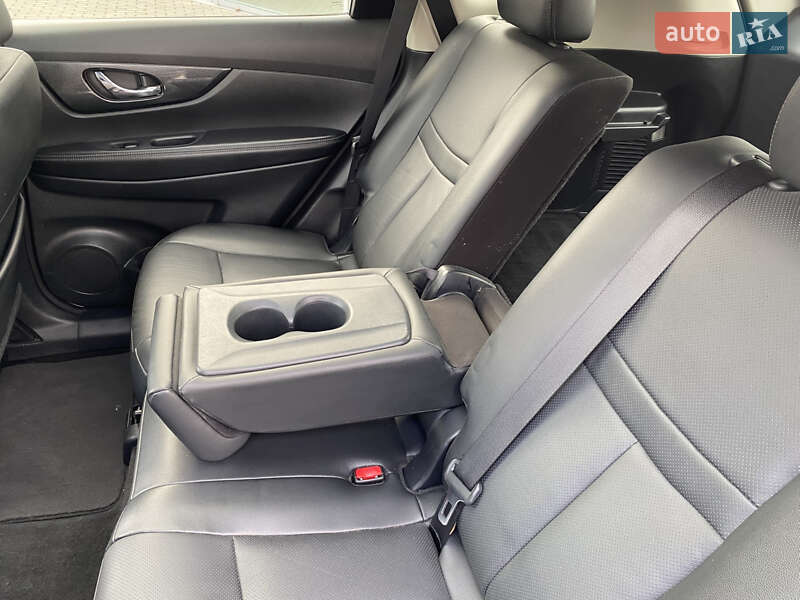 Внедорожник / Кроссовер Nissan Rogue 2015 в Полтаве фото 26 Внедорожник / Кроссовер Nissan Rogue 2015 в Полтаве