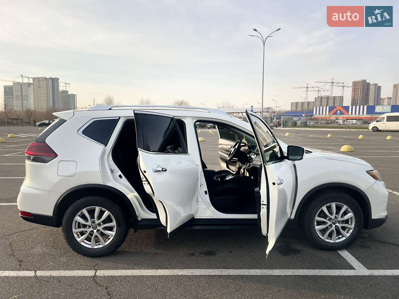 Позашляховик / Кросовер Nissan Rogue 2020 в Києві фото 17 Позашляховик / Кросовер Nissan Rogue 2020 в Києві
