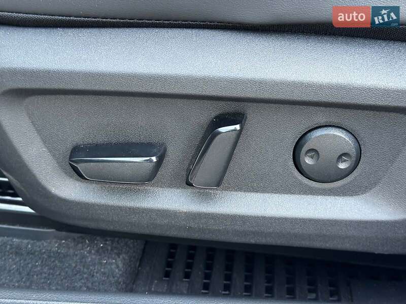 Внедорожник / Кроссовер Nissan Rogue 2023 в Киеве фото 33 Внедорожник / Кроссовер Nissan Rogue 2023 в Киеве