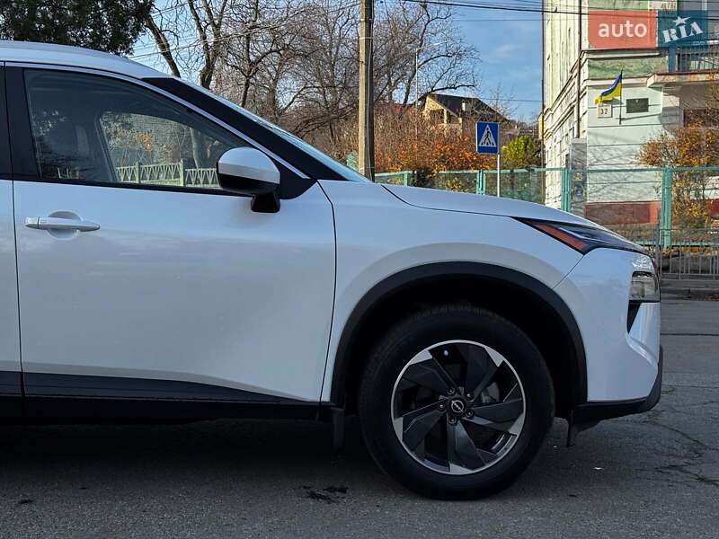 Внедорожник / Кроссовер Nissan Rogue 2023 в Киеве фото 9 Внедорожник / Кроссовер Nissan Rogue 2023 в Киеве
