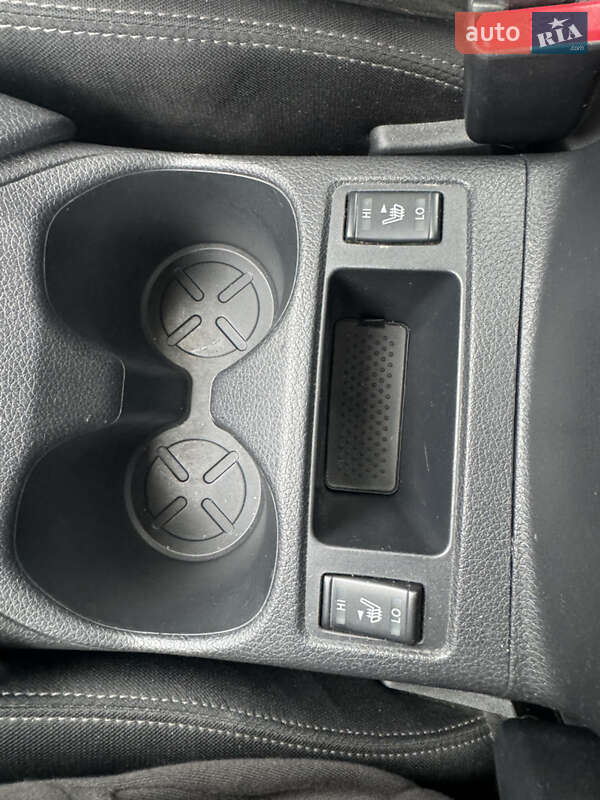 Внедорожник / Кроссовер Nissan Rogue 2017 в Львове фото 12 Внедорожник / Кроссовер Nissan Rogue 2017 в Львове