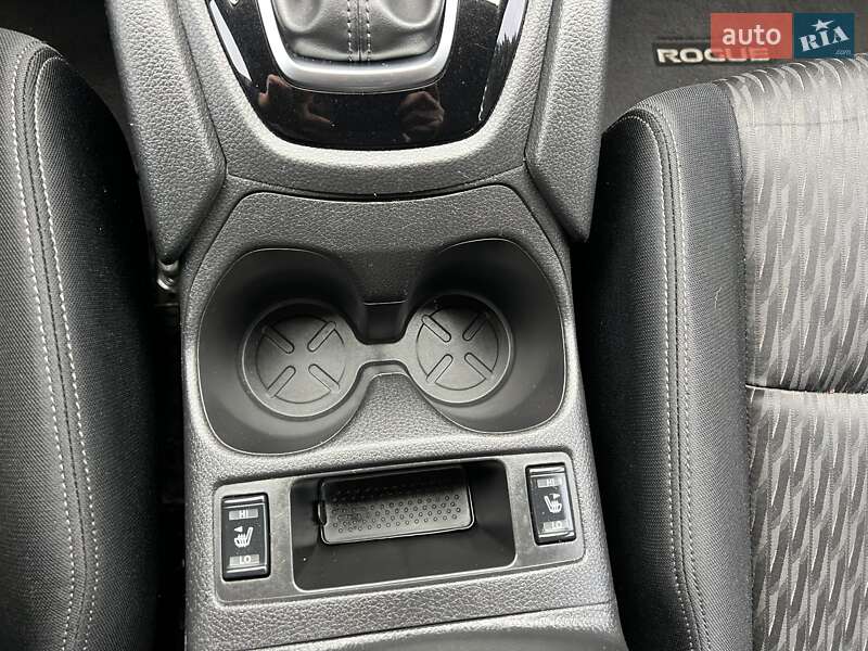 Внедорожник / Кроссовер Nissan Rogue 2017 в Ровно фото 28 Внедорожник / Кроссовер Nissan Rogue 2017 в Ровно