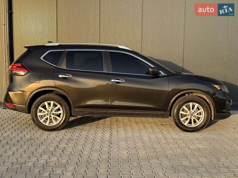 Внедорожник / Кроссовер Nissan Rogue 2017 в Львове фото 14 Внедорожник / Кроссовер Nissan Rogue 2017 в Львове