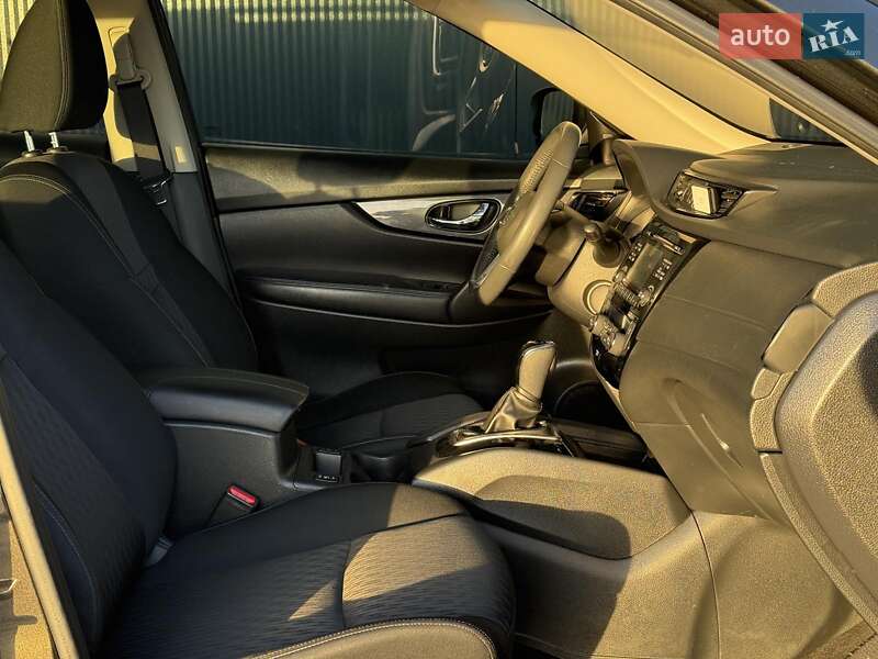 Внедорожник / Кроссовер Nissan Rogue 2017 в Львове фото 21 Внедорожник / Кроссовер Nissan Rogue 2017 в Львове