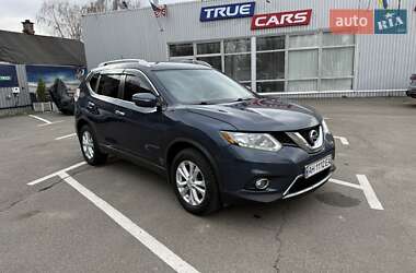 Позашляховик / Кросовер Nissan Rogue 2015 в Києві