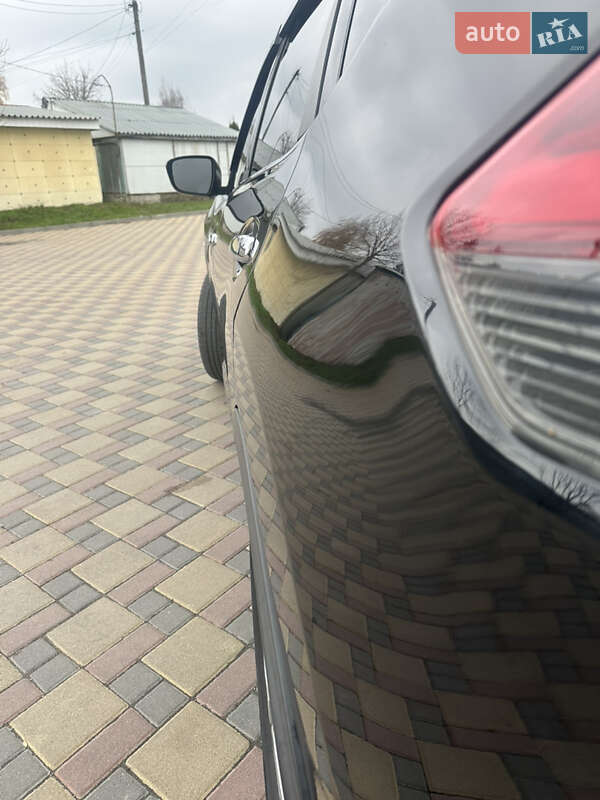 Внедорожник / Кроссовер Nissan Rogue 2020 в Гайсине