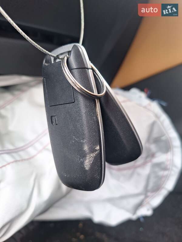 Внедорожник / Кроссовер Nissan Rogue 2023 в Львове