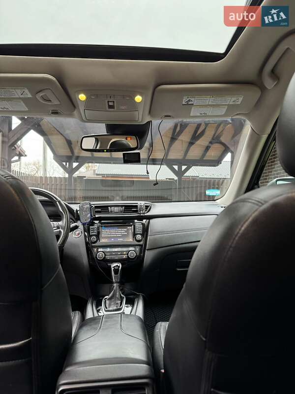 Внедорожник / Кроссовер Nissan Rogue 2017 в Киеве фото 9 Внедорожник / Кроссовер Nissan Rogue 2017 в Киеве