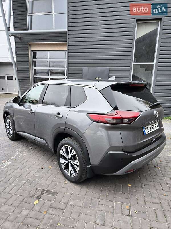 Внедорожник / Кроссовер Nissan Rogue 2022 в Каменском