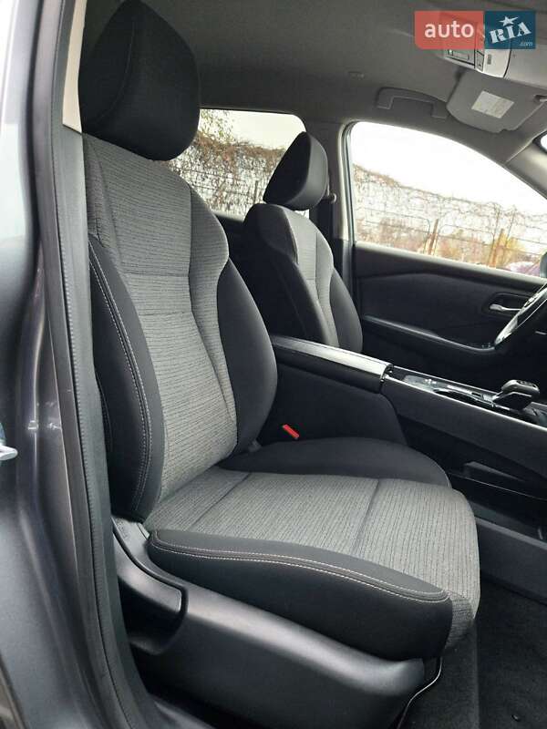 Внедорожник / Кроссовер Nissan Rogue 2022 в Каменском